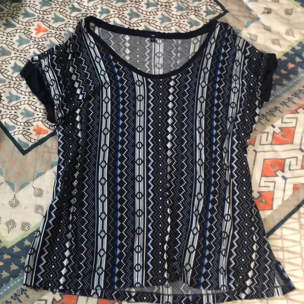 Gap Aztec Tee